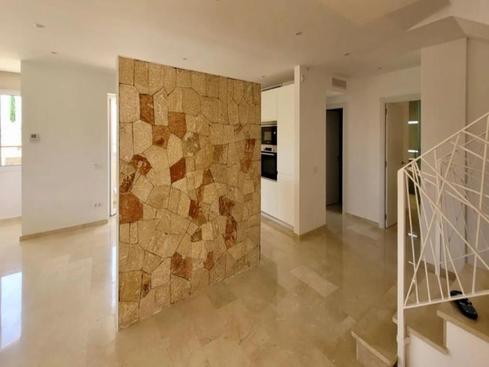 LJ-096_With_spa_pool_vacation_license_SAranjassa__photo_23