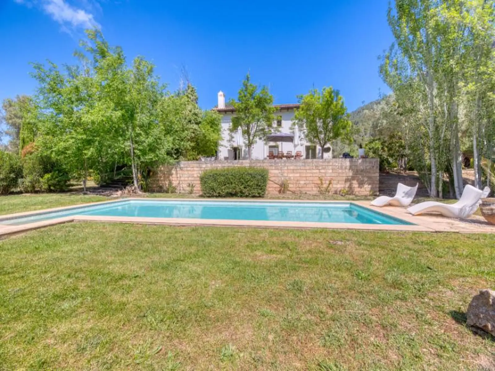 LJ-170_Luxury_Villa_Esporles_Pueblo__photo_01